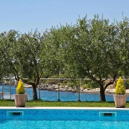 Apartamento Beautiful Kiera First Row To The Sea *